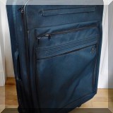 Z05. Atlantic green canvas rolling bag large - $34 